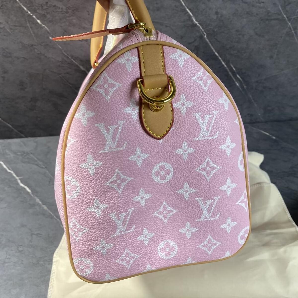 Louis Vuitton Speedy P9 Bandouliere 30 Top Handle Bag 12.6in/ 32cm Candy Pink Gold Hardware For Men M13914