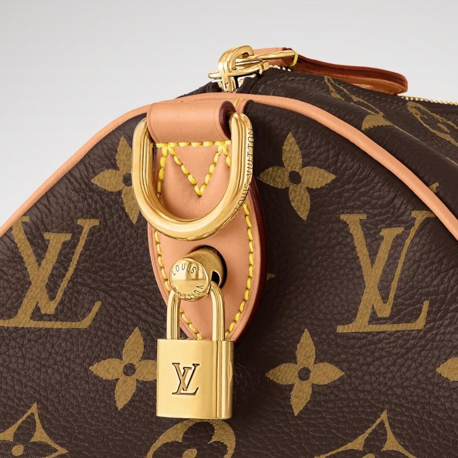Louis Vuitton Speedy P9 Bandouliere 40 Top Handle Bag 15.7in/ 40cm Brown Monogram Gold Hardware For Men M24422