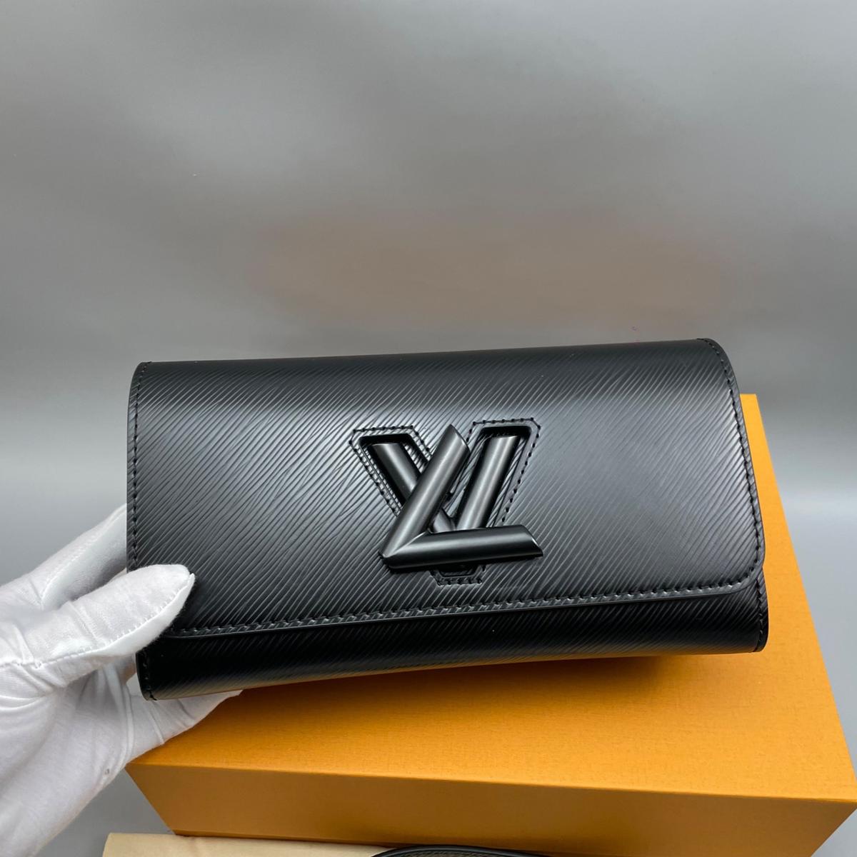 Louis Vuitton Twist West Black For Women 24cm/9.3in