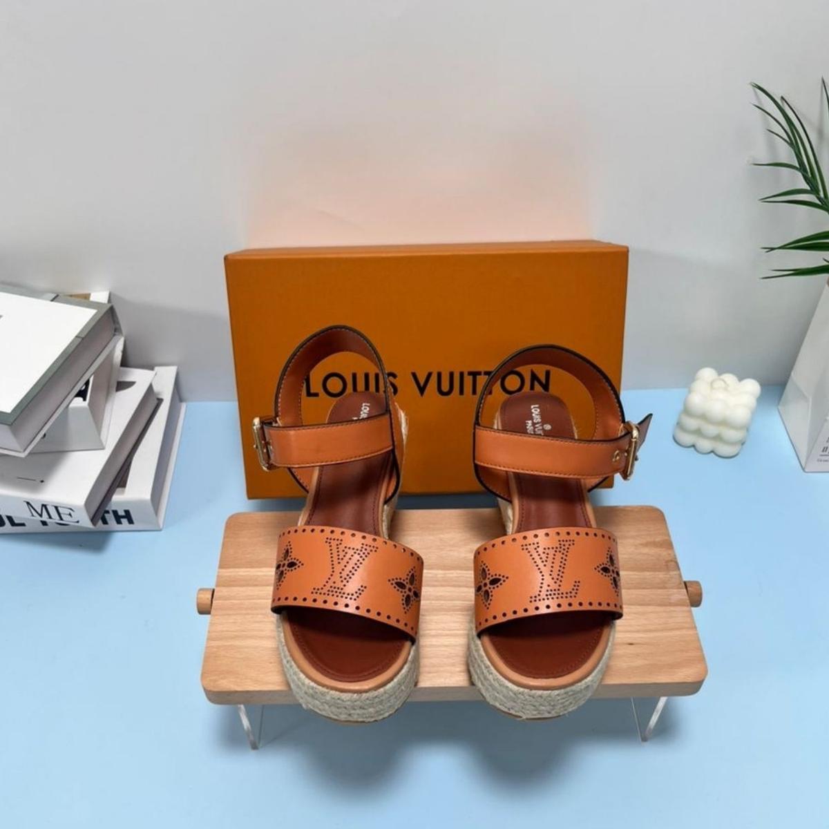 Louis Vuitton femmes tribord sandale brun pour femmes LV 1A9PLN