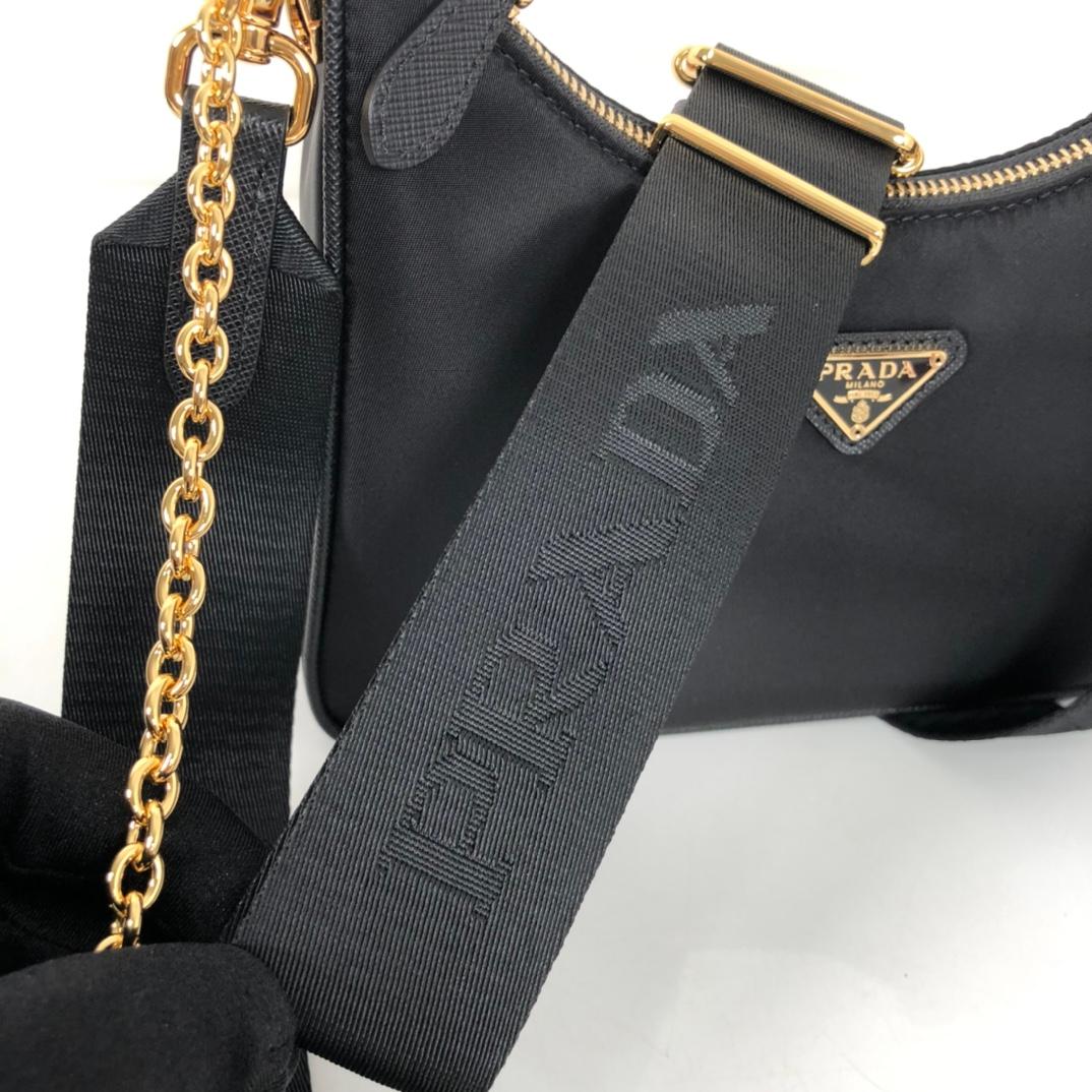Prada Re-Edition 2005 Sac Re-Nylon noir pour les femmes, sacs pour femmes 8.6in/22cm 1BH204 R064 F0632 V V9L