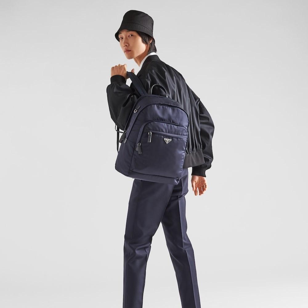 Prada Re-Nylon et sac à dos en cuir Marine pour hommes 12.2in/31cm 2VZ048 2DMG F0008 V OOO