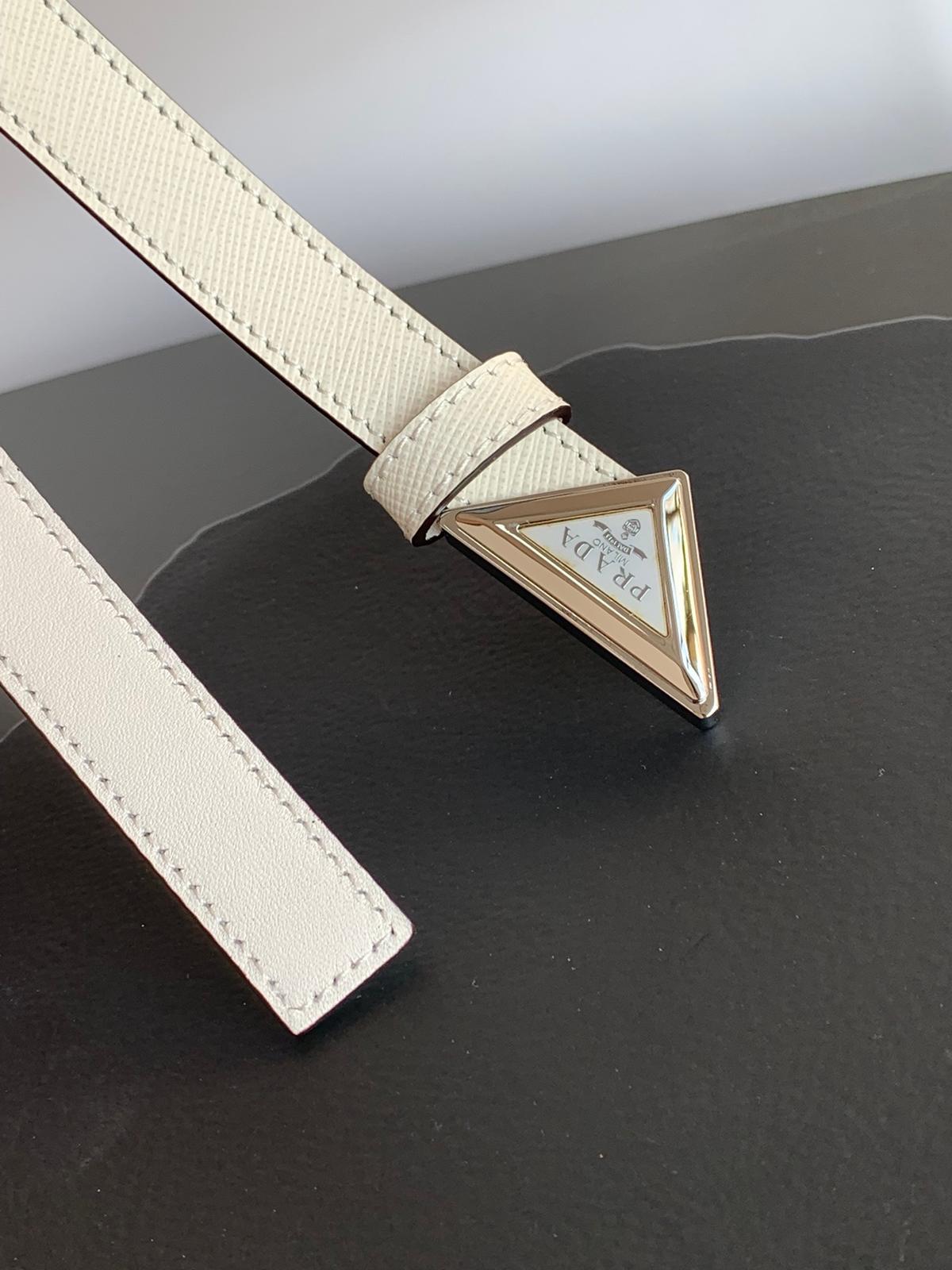 Prada Saffiano Ceinture Blanc Pour Femmes