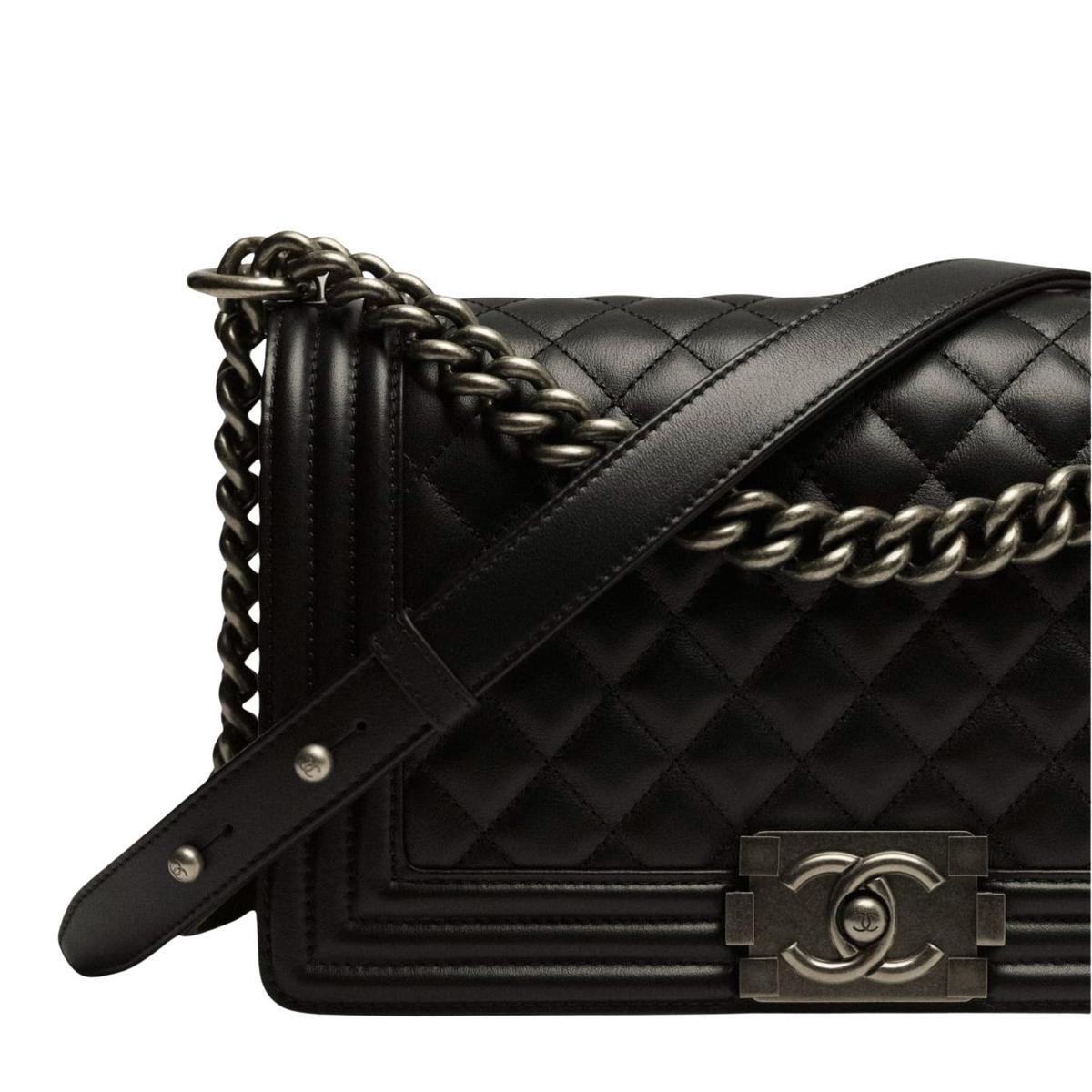 Chanel Classic Boy Crossbody Bag 9.8in/ 25cm Black Silver Hardware pour femmes A67086 Y09953 94305