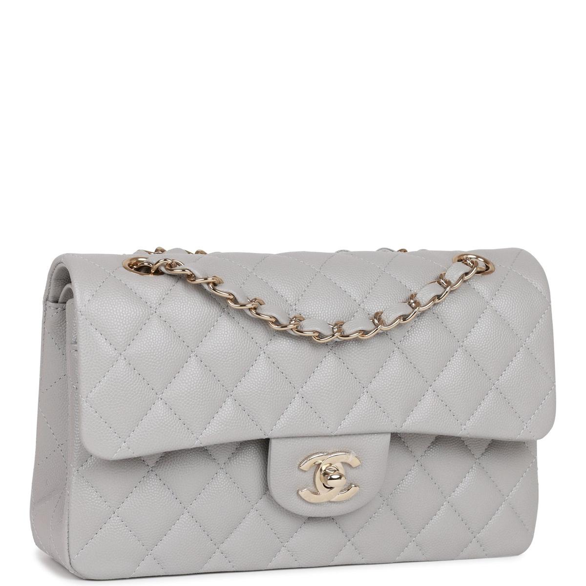 Chanel Small Classic Double Flap Crossbody Sac 9.1in/ 23cm de matériel en or gris pour les femmes