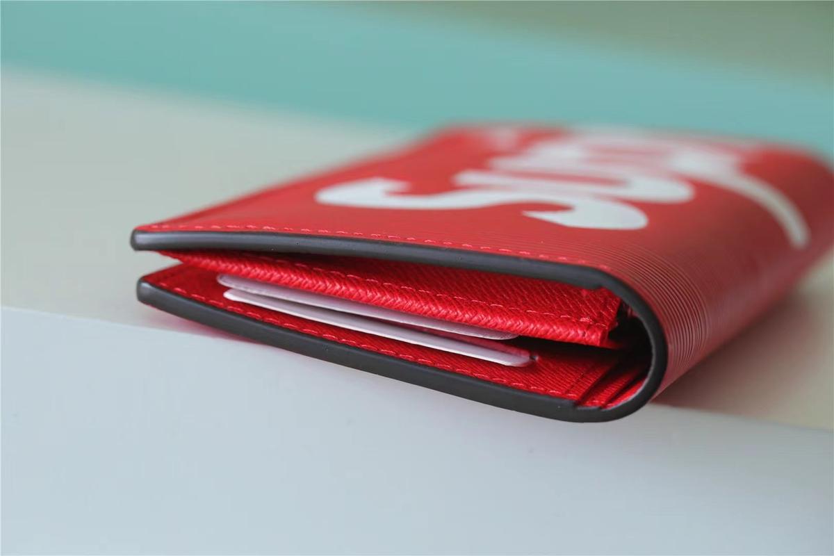 x Supreme Brazza Wallet Red For Men 7.5in/19cm