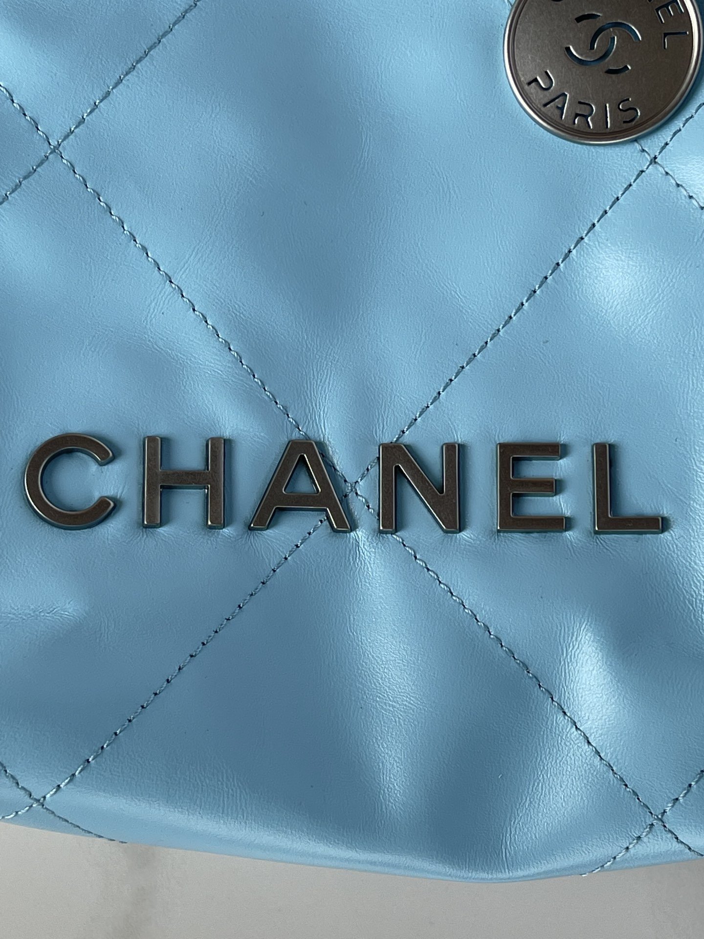 Chanel 22 Mini Shoulder Bag 7.9in/ 20cm Blue Gold Hardware For Women AS3980 -
