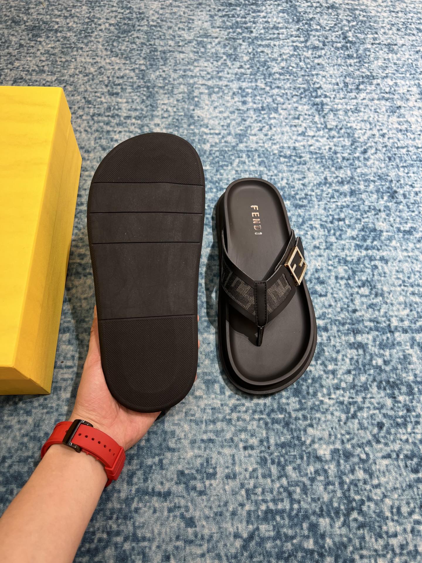 Fendi FF Slides Black For Men