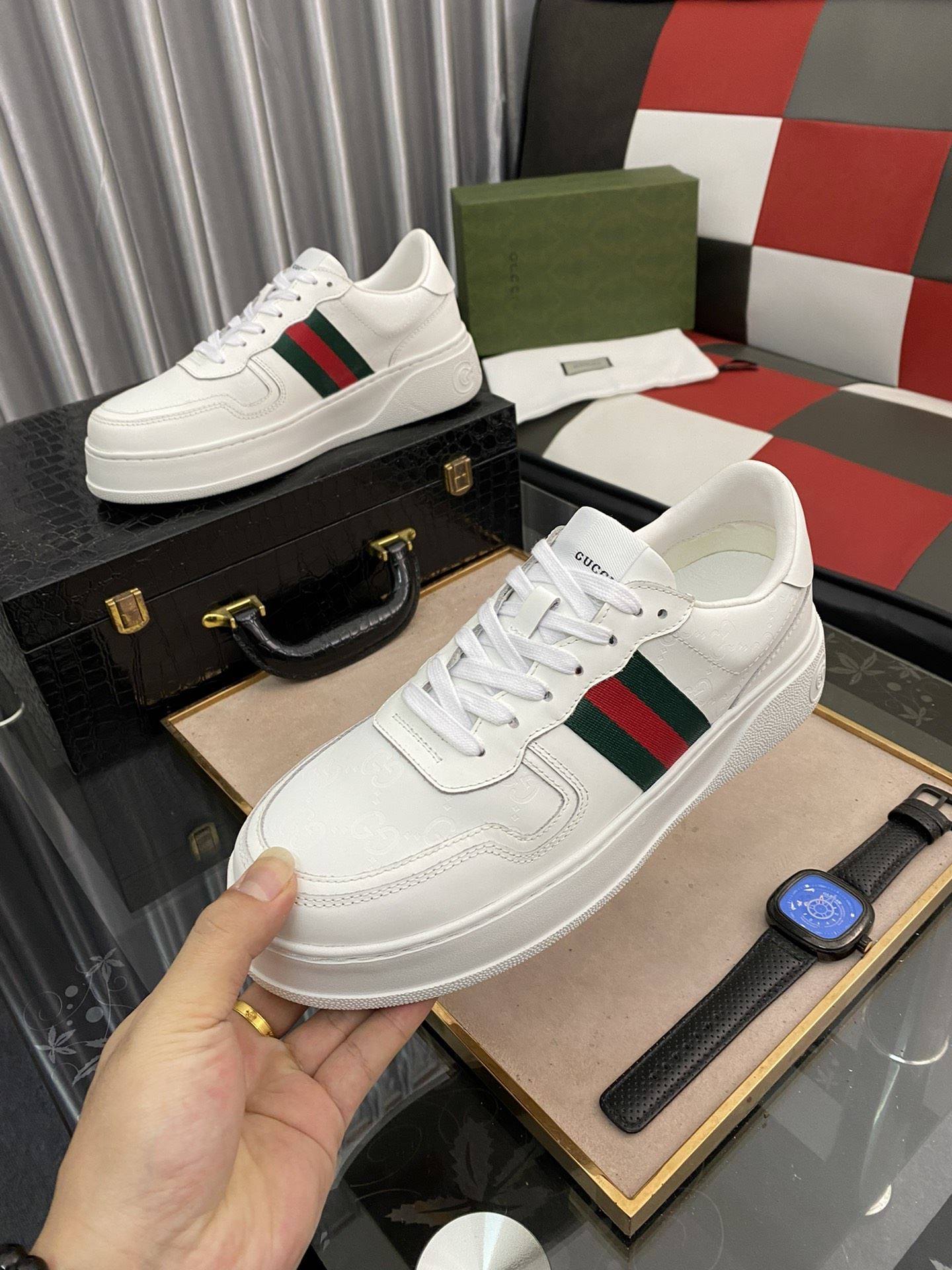 Gucci Men's GG Sneaker With Web White For Men 669582