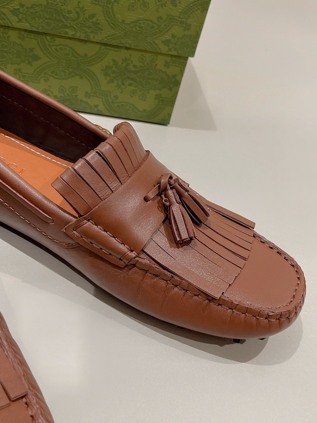 Gucci Men's Loafer With Driver Interlocking G Brown For Men 624699