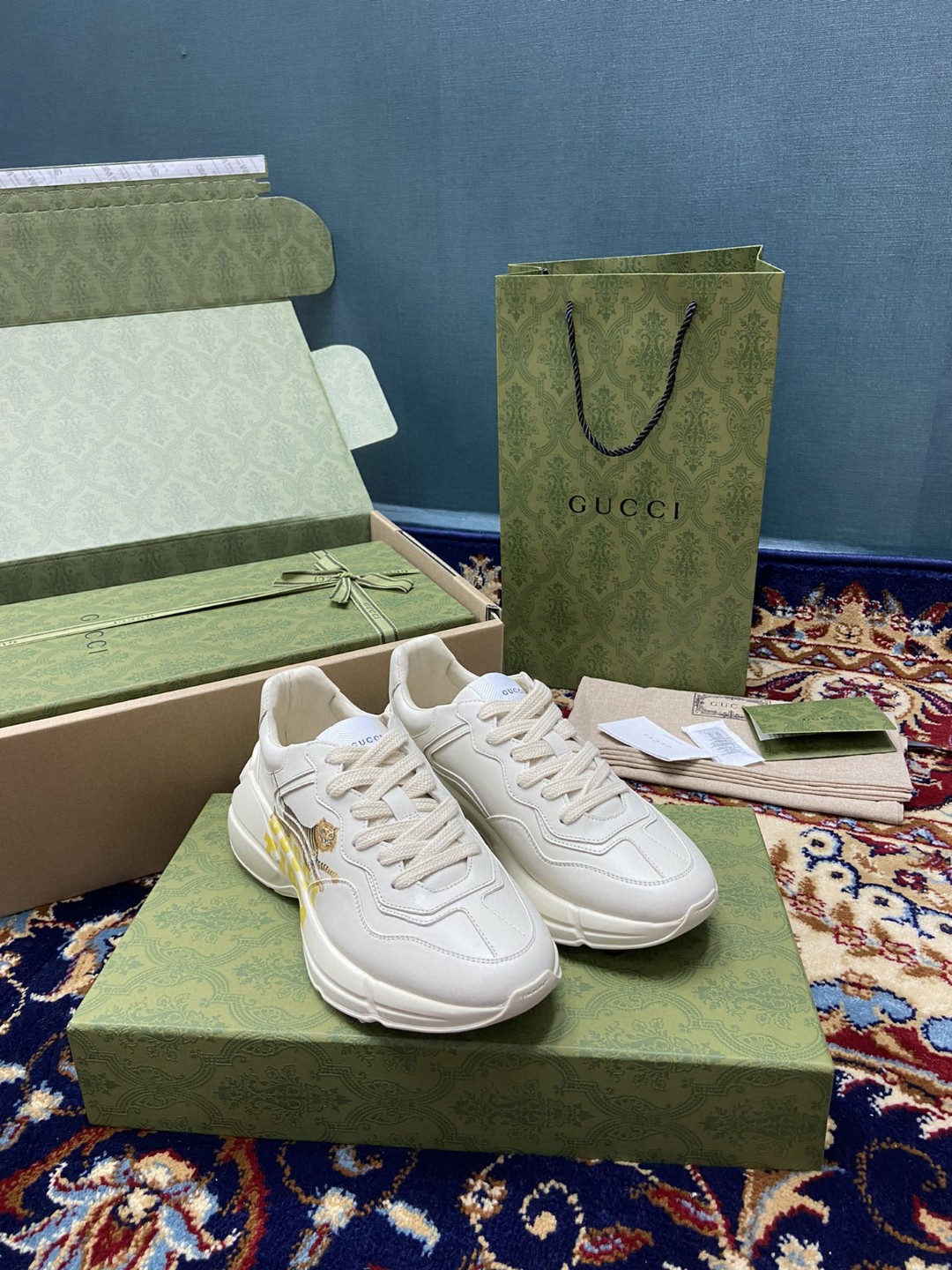 Gucci Men's Rhyton Sneakers With Gucci Tiger White Ivory For Men 687611 DRW00 9522