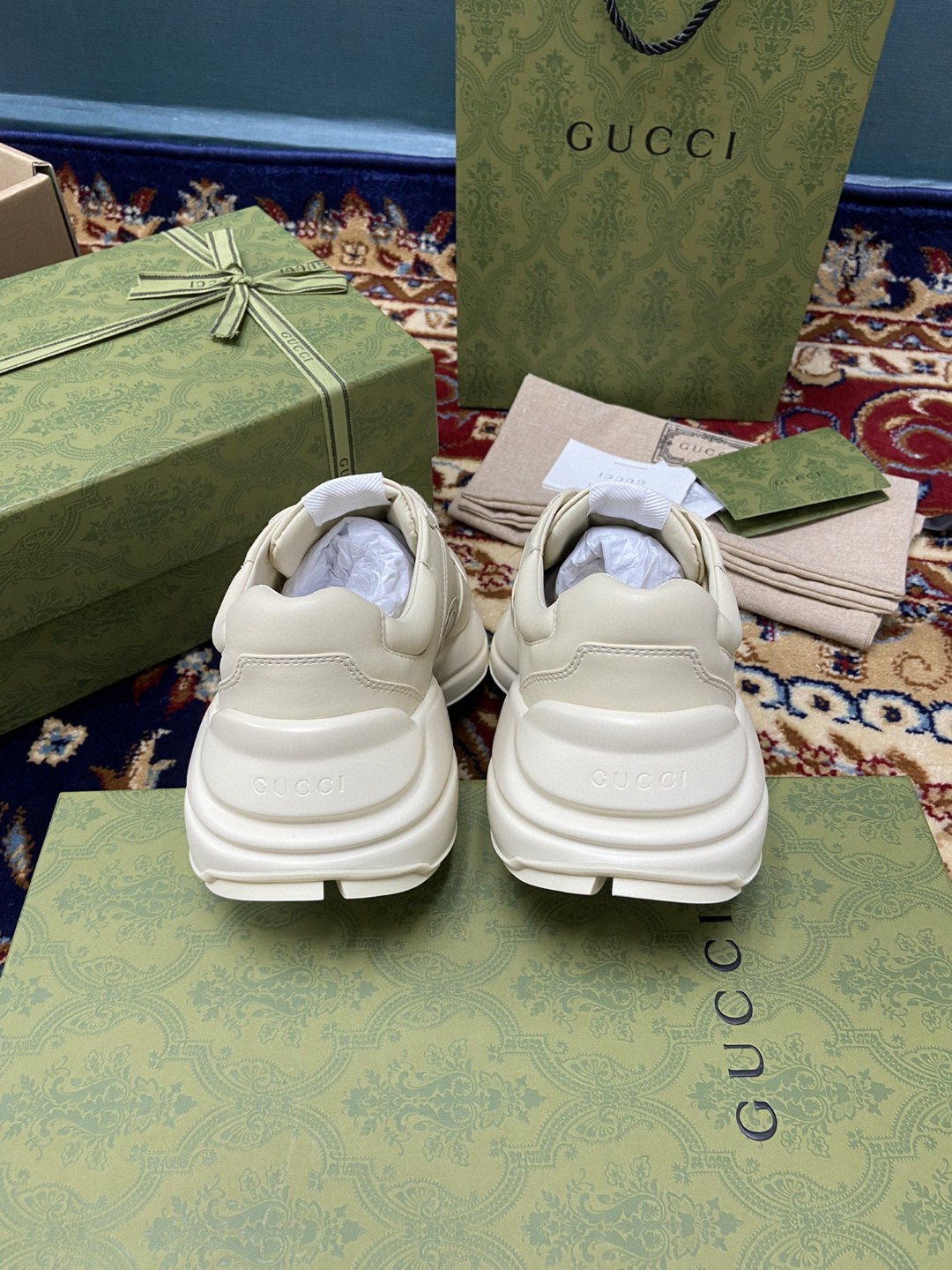 Gucci Men's Rhyton Sneakers With Lemon Gucci White Ivory For Men 684899 DRW00 9522