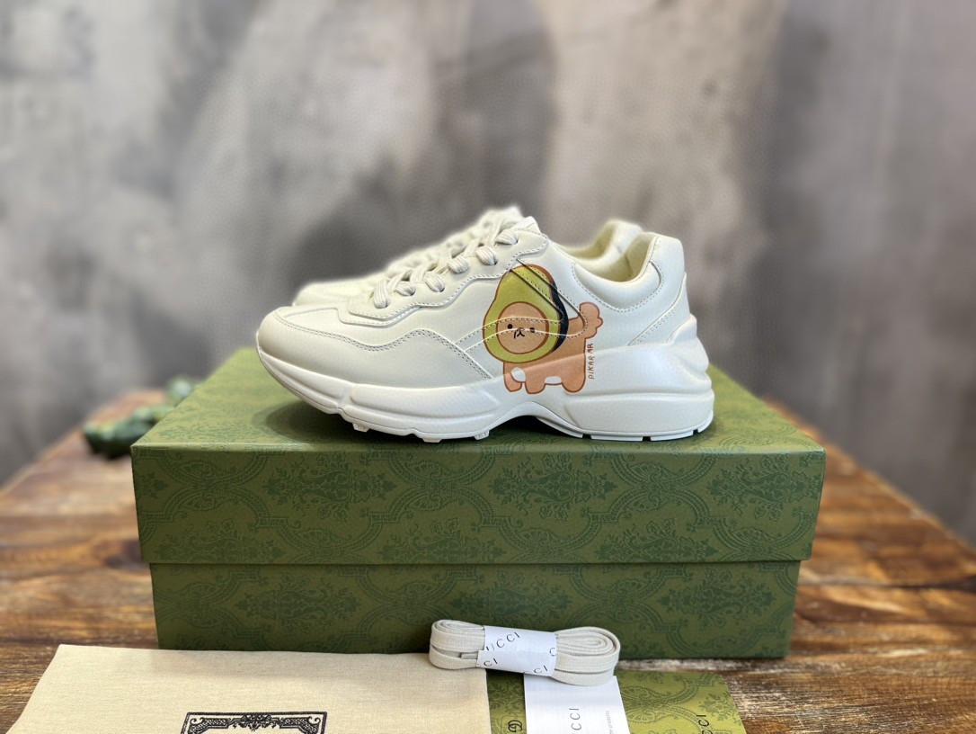 Gucci Rhyton Sneaker With Animal Print White For Men 737521 DRW00 9522