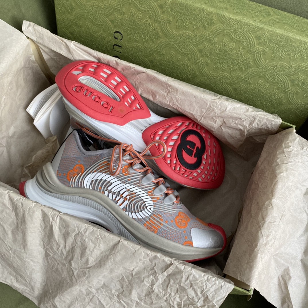 Gucci Run Men's Sneaker Gray Orange For Men 680900 UF310 1270