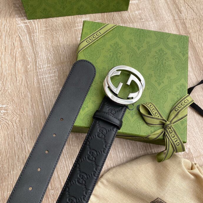 Gucci Signature 40mm Belt Black For Women 411924 CWC1N 1000