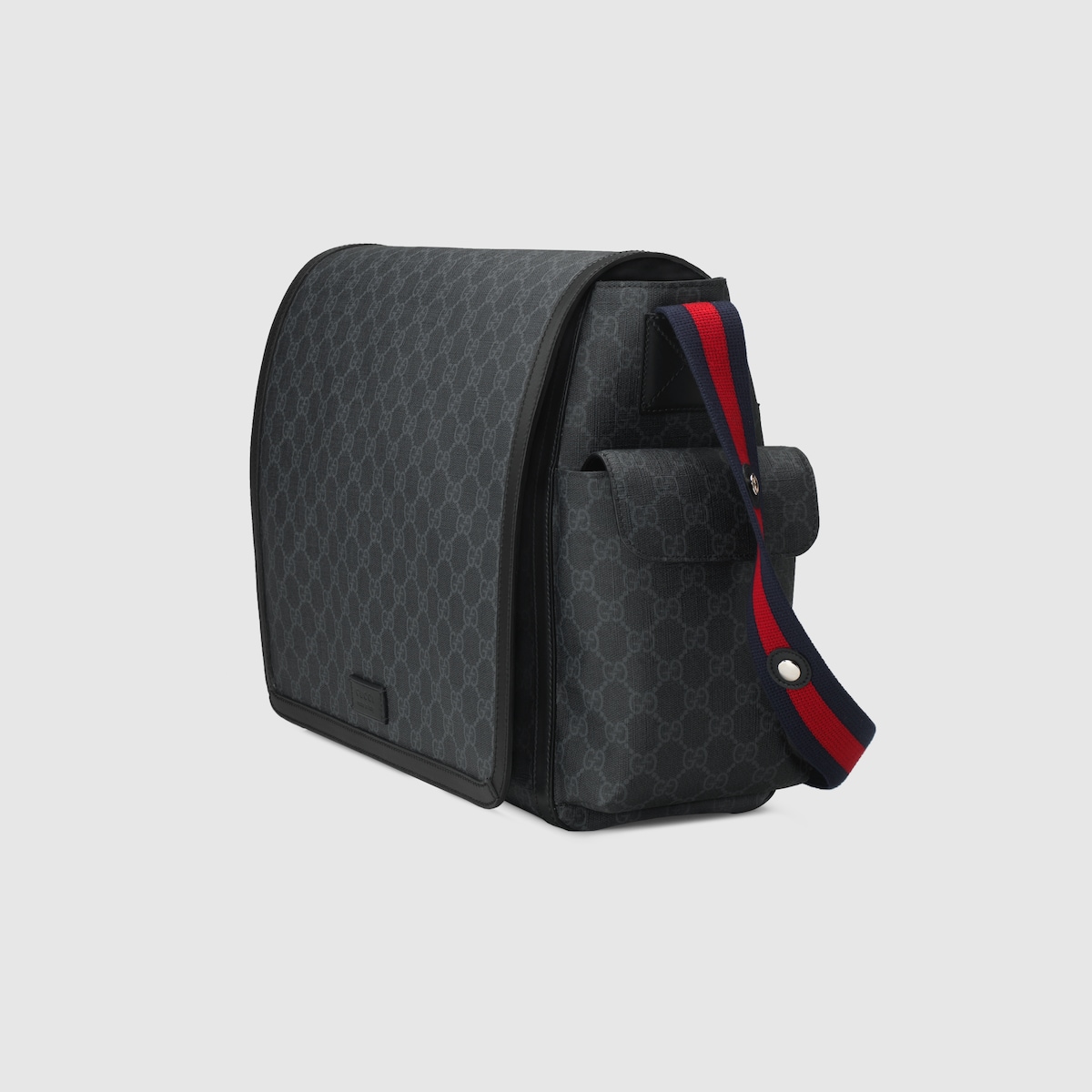 Gucci Supreme Diaper Bag Black For Men 17.3 in/ 44 cm 495909 K5RLN 1095