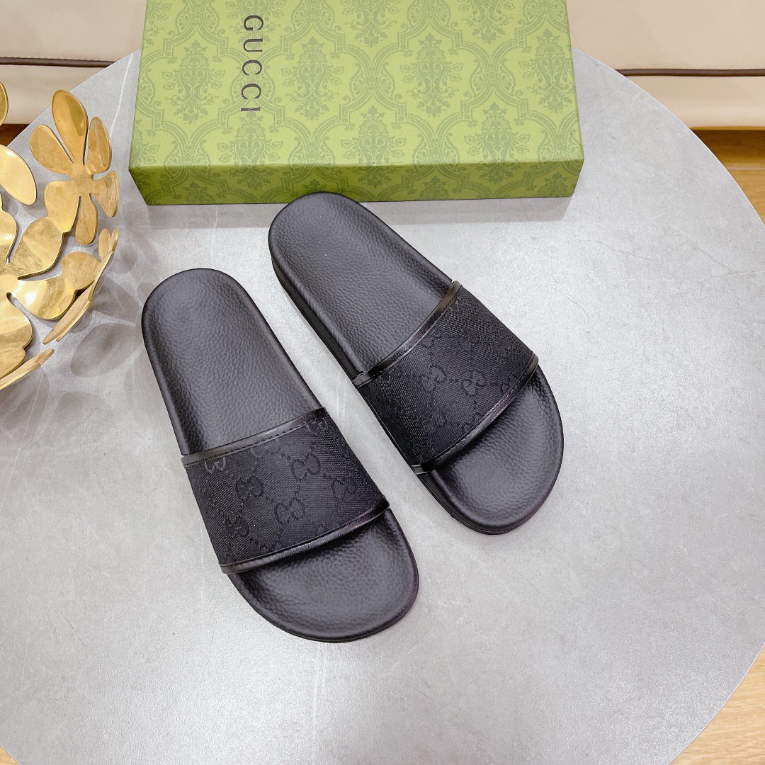 Gucci Women's GG Slide Sandal Black For Women 407345