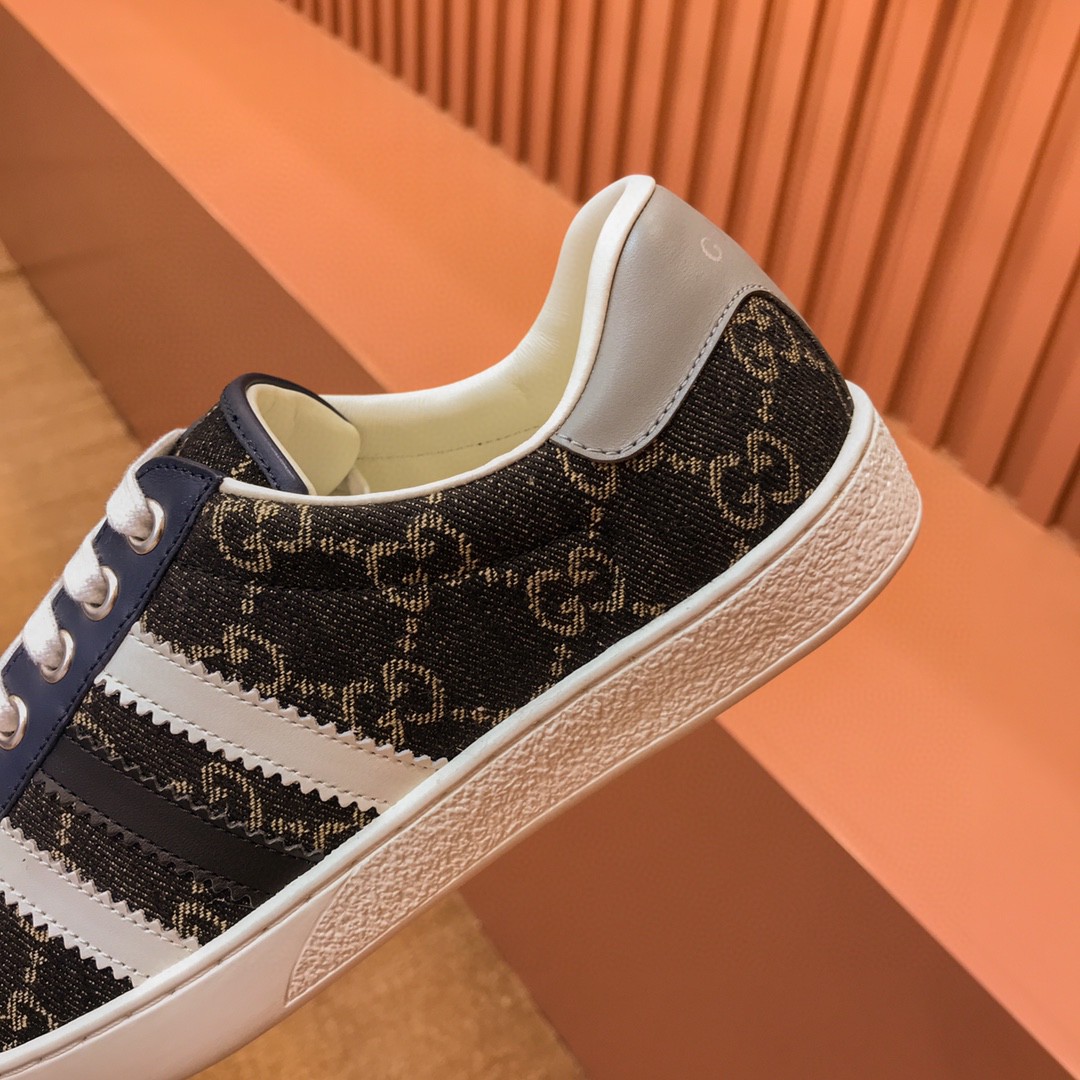 Gucci x Adidas Men's With GG Sneakers Black For Men 707850