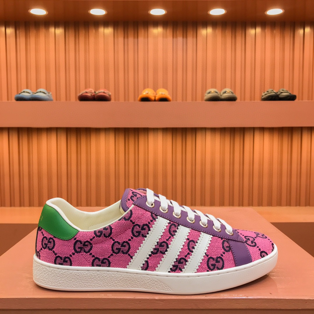 Gucci x Adidas Men's With GG Sneakers Pink For Men 707850