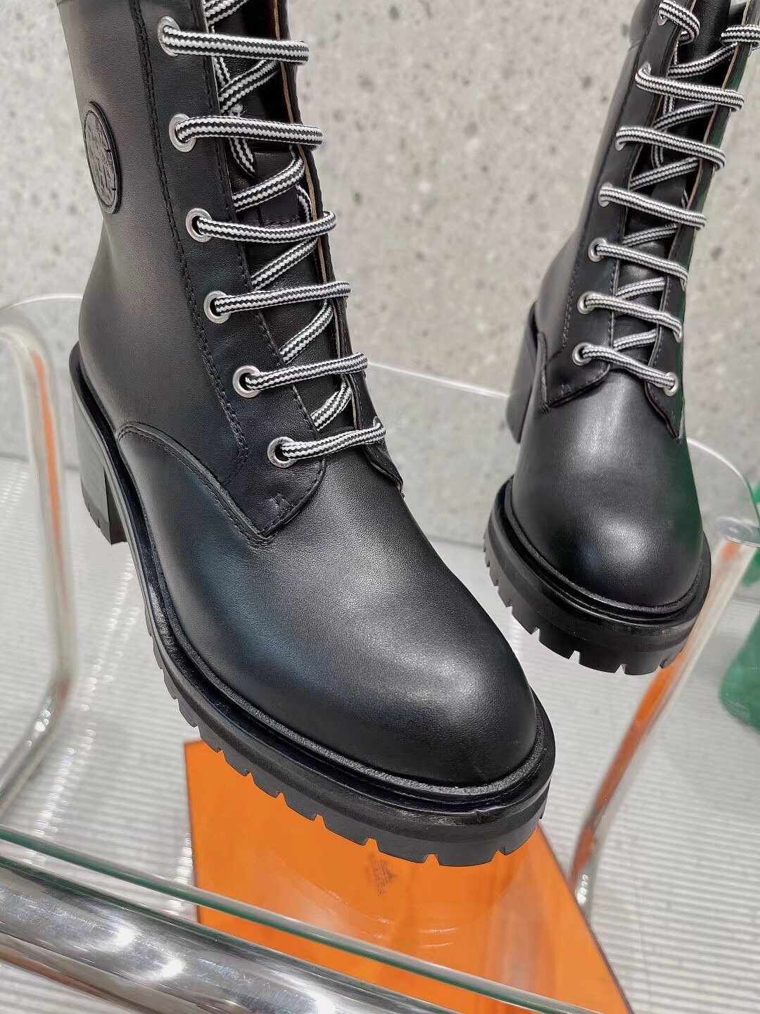 Hermes Bridge Ankle Boots Black For Women H202130Z Y4385