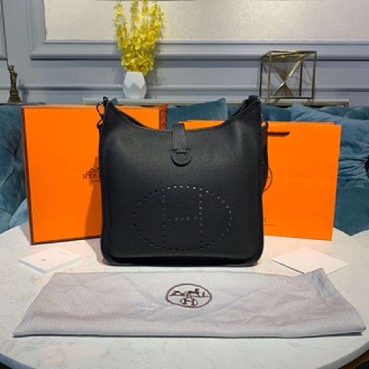 Hermes Evelyne III 29 Bag Black With Silver-Toned Hardware For Women, Women's Shoulder And Crossbody Bags 11.4in/29cm H056277CK89