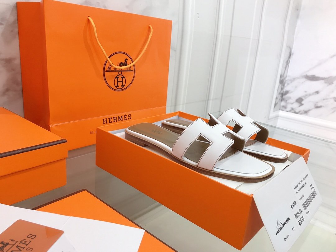 Hermes Oran Sandal White For Women, Women's Shoes H021056Z