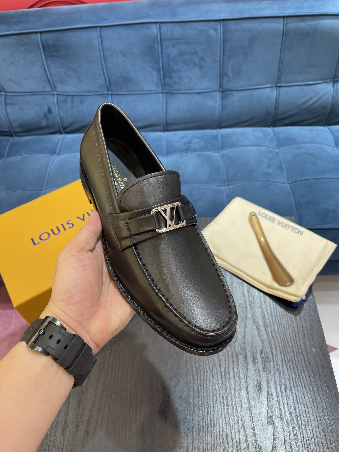Louis Vuittion Major Loafer Black For Men LV