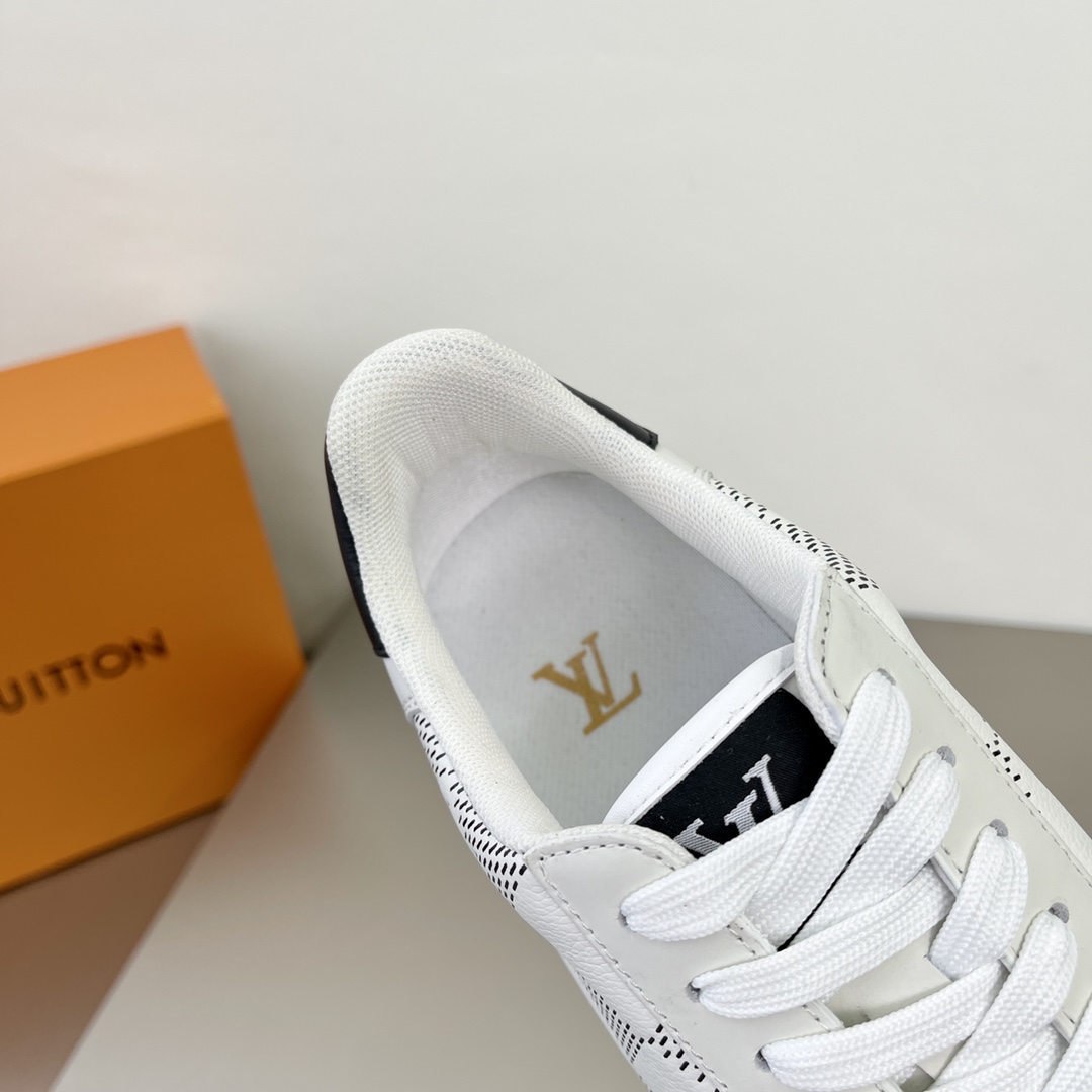 Louis Vuittion Rivoli Sneaker White For Men LV