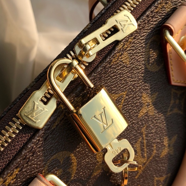 Louis Vuitton Alma PM Top Handle Bag 12.6in/ 32cm Brown Gold Hardware For Women M53151
