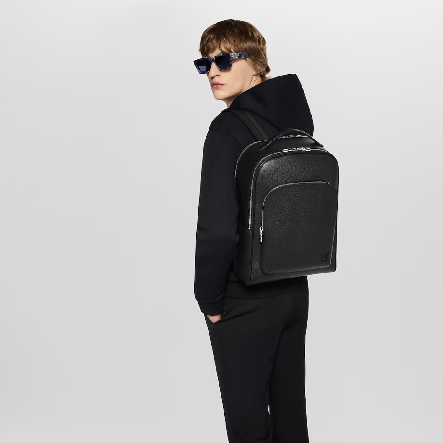 Louis Vuitton Avenue Backpack Black For Men 15.7in/40cm