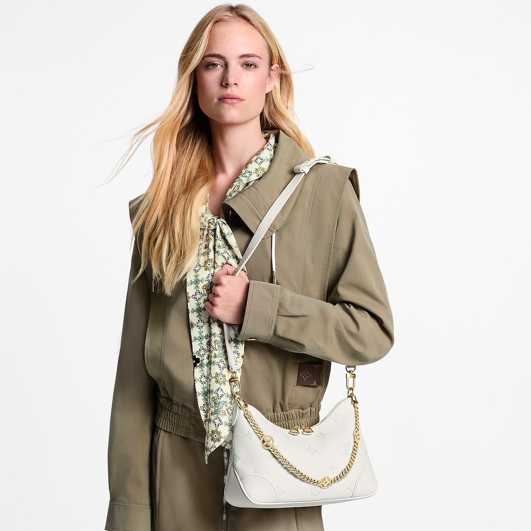 Louis Vuitton Boulogne PM Crossboy Bag 10.2in/ 26cm Milky White/ Green Gold Hardware For Women M27571