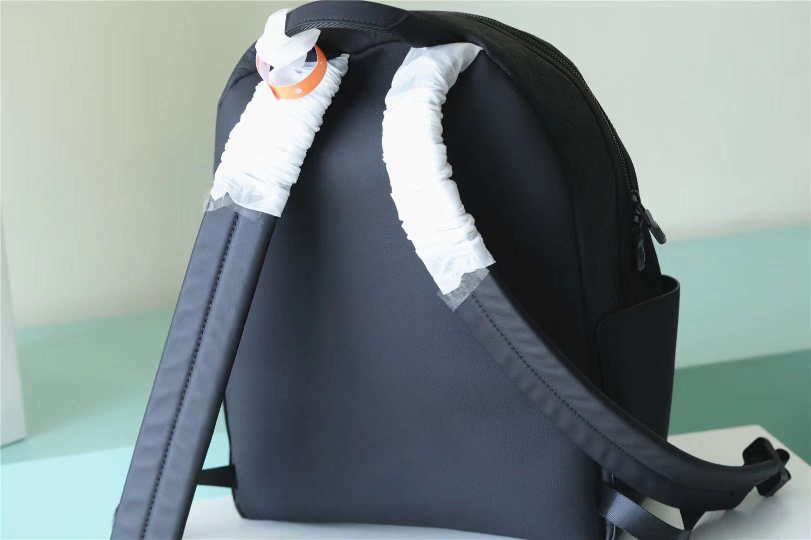 Louis Vuitton Discovery Backpack Black For Men 11.4in/29cm -