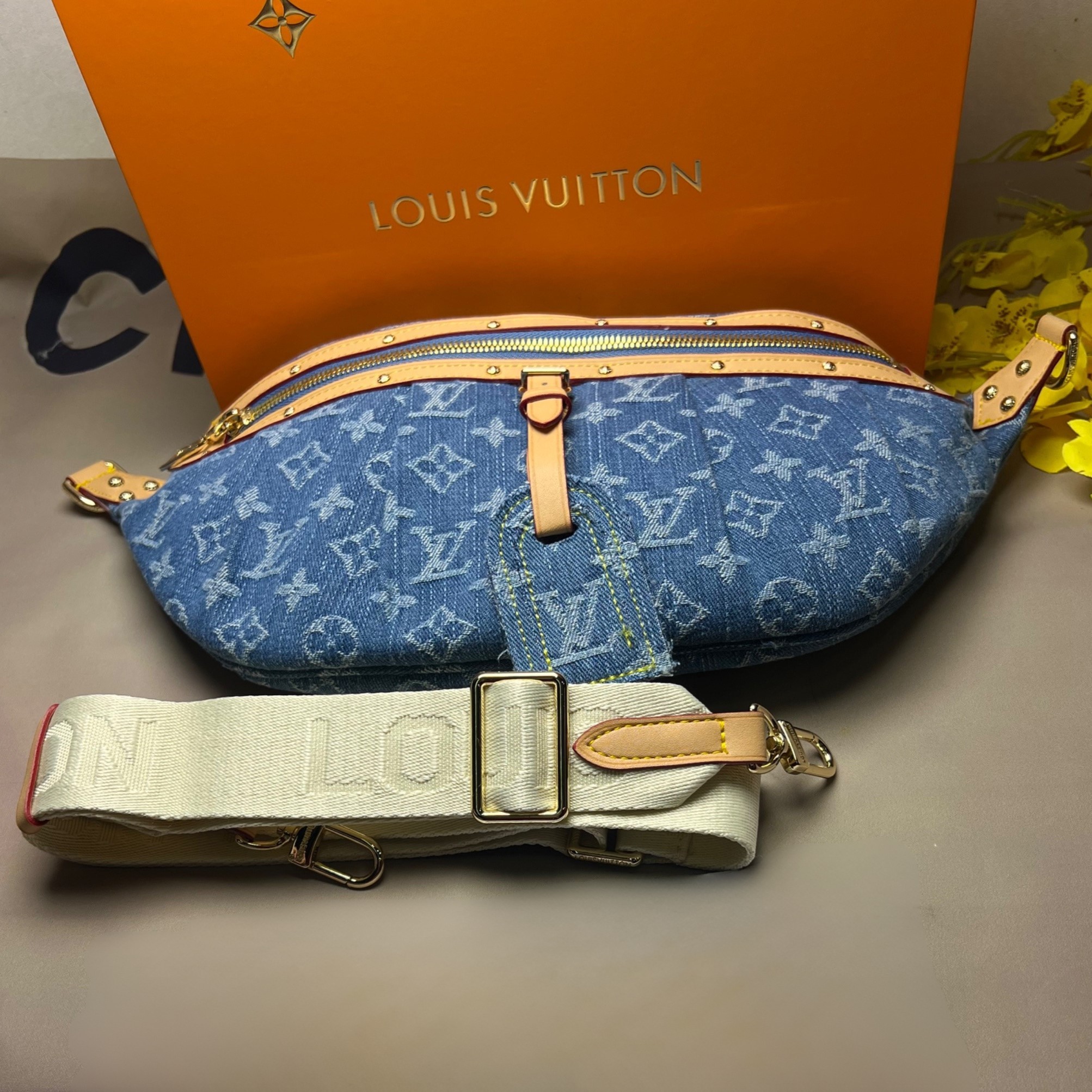 Louis Vuitton High Rise Blue Denim Bag For Women M46837