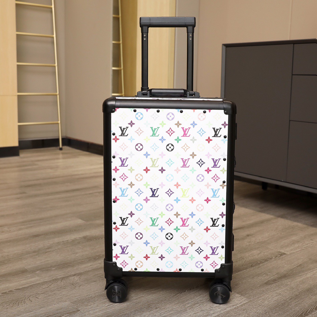 Louis Vuitton Horizon 55 Suitcase 21.7in/ 55cm White Black Hardware -