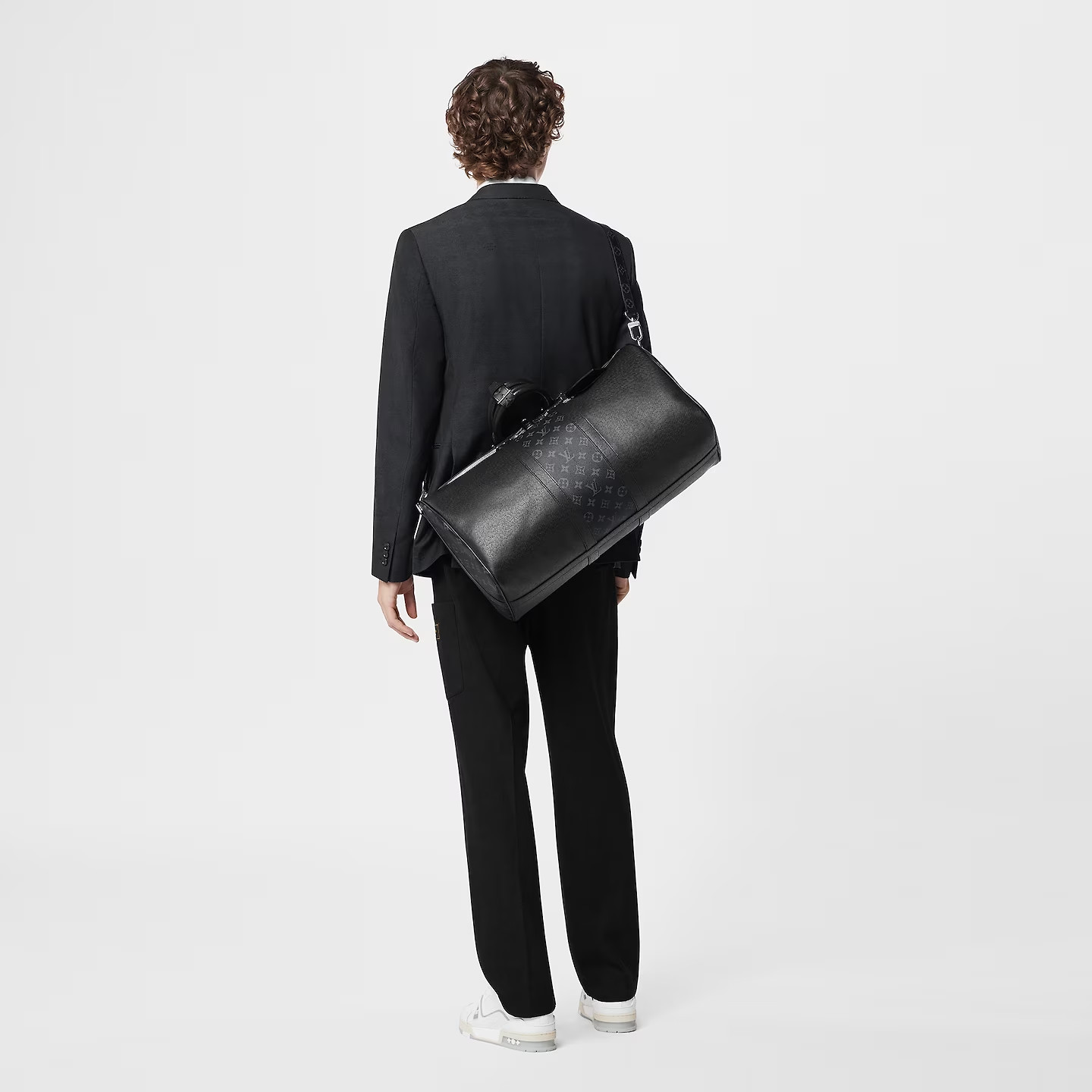Louis Vuitton Keepall Bandouliere 50 Travel Bag 19.7in/ 50cm Black Silver Hardware M53763