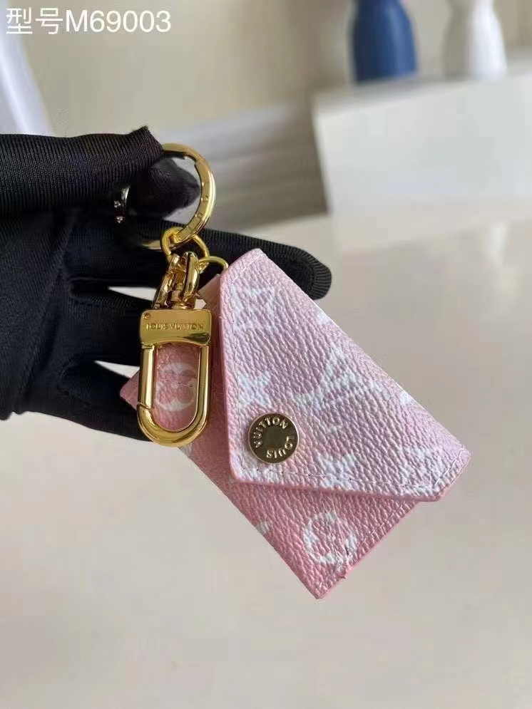 Louis Vuitton Kirigami Pouch Bag Charm And Key Holder Monogram Canvas Pink For Women, Women's Wallets 2.8in/7cm LV