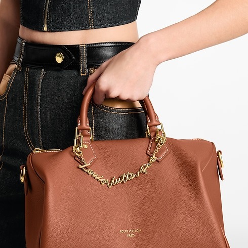 Louis Vuitton LV Script Chain Bag Charm Gold Hardware For Women M03473
