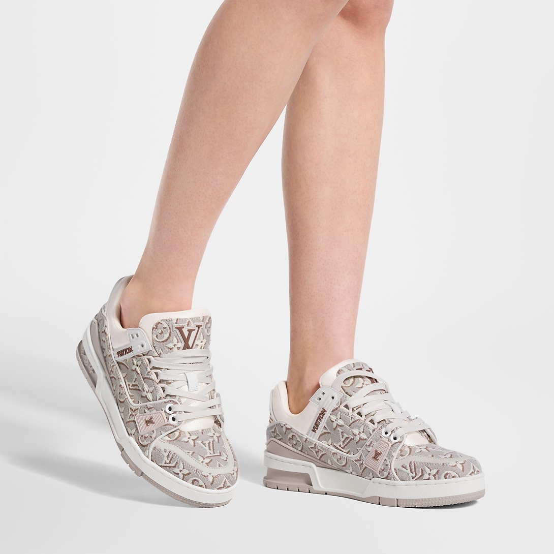Louis Vuitton LV Trainer Sneakers Beige For Women 1AKG4F