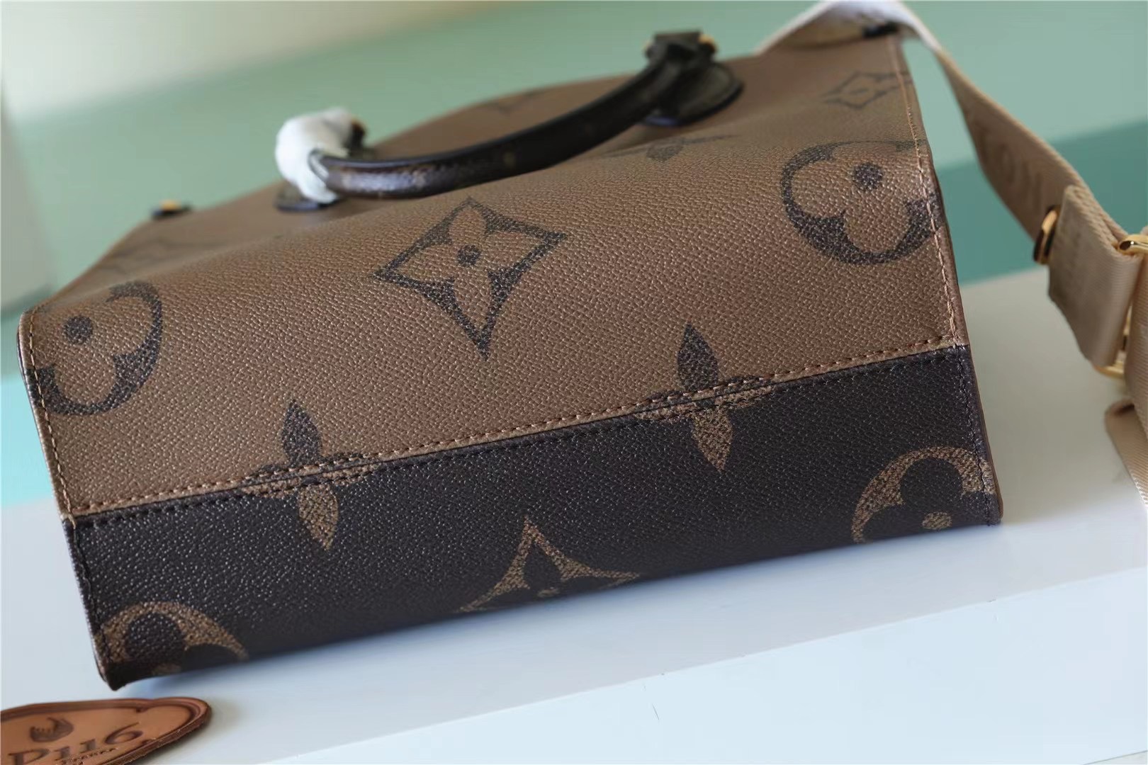 Louis Vuitton OnTheGo PM Tote Bag 25cm/ 9.8in Brown Gold Hardware For Women