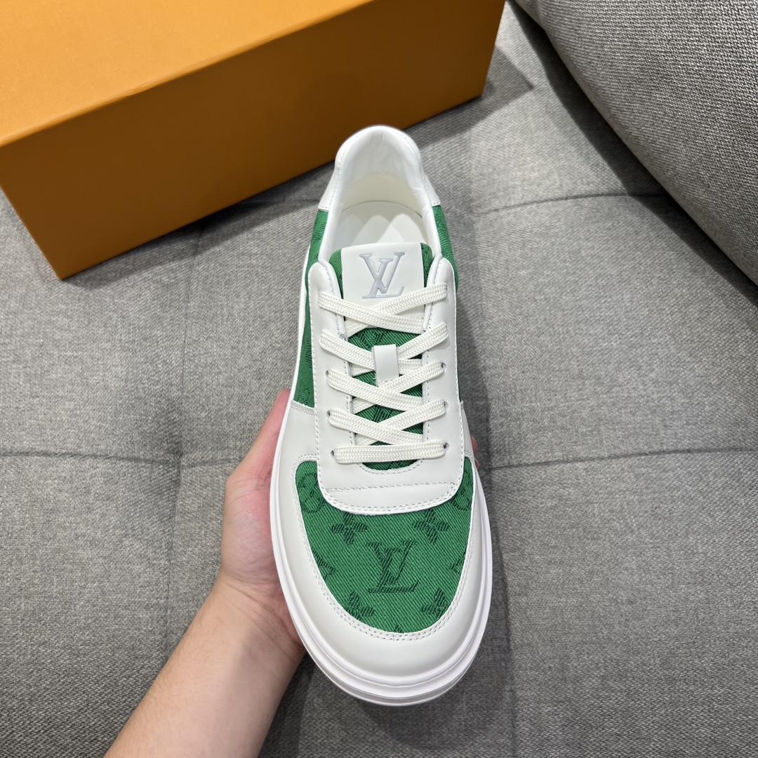 Louis Vuitton Rivoli Sneaker Green For Men 1AARZP