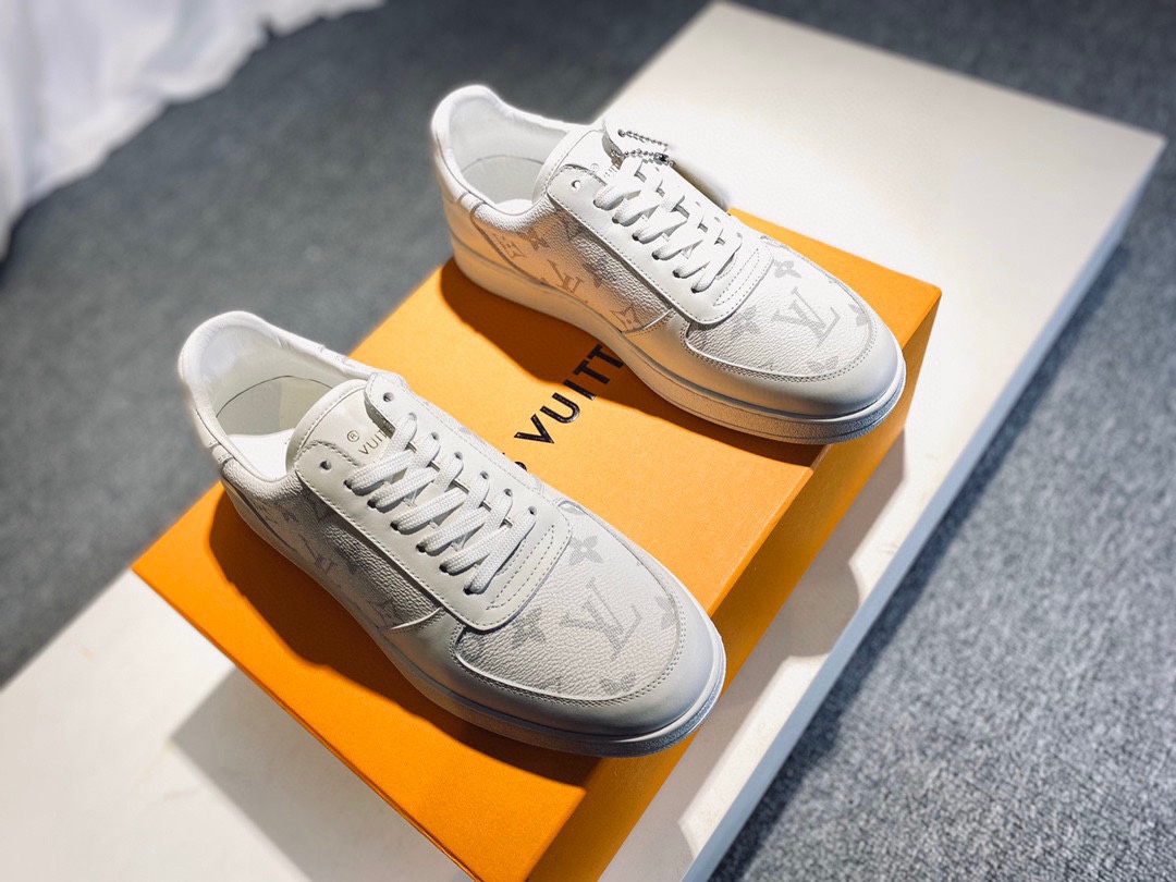 Louis Vuitton Rivoli Sneaker White For Men LV