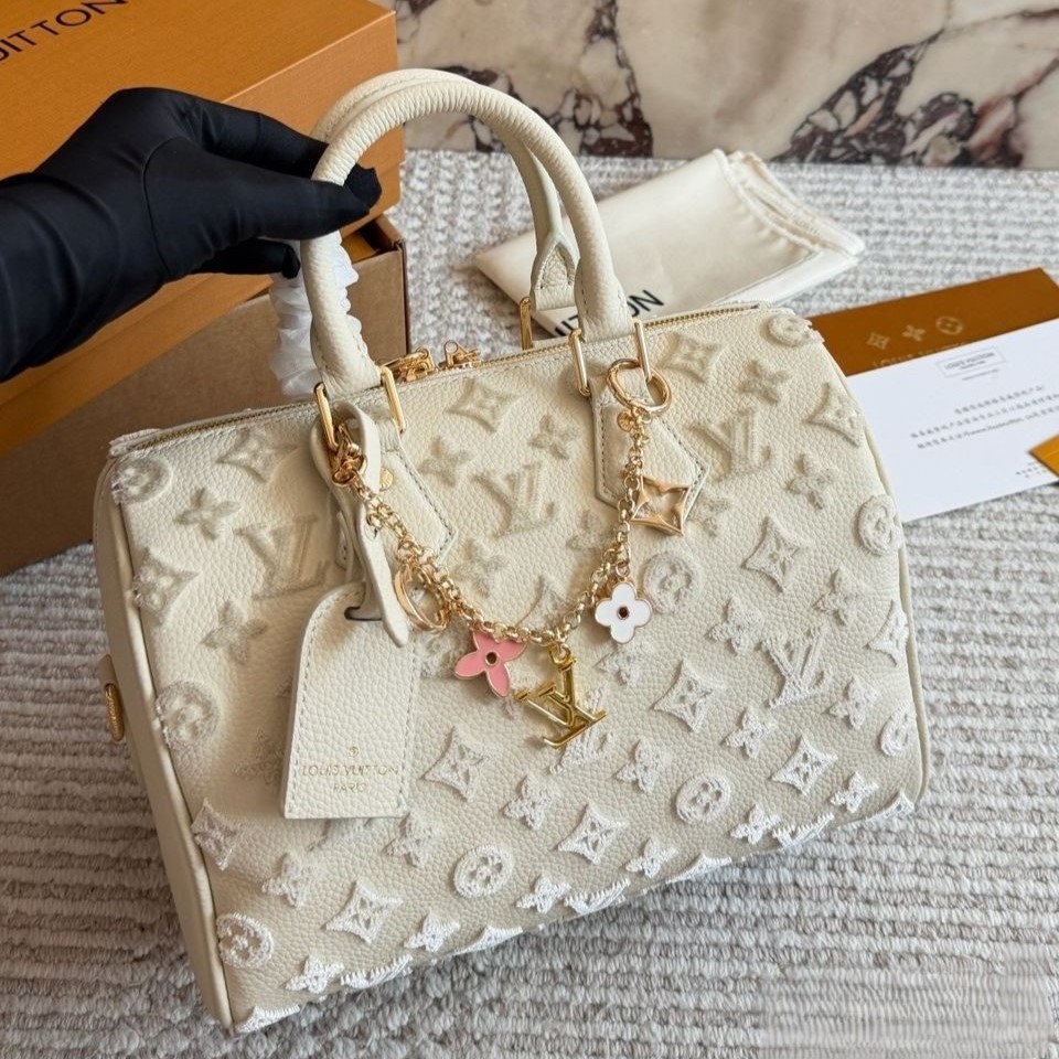 Louis Vuitton Speedy Bandouliere 25 Top Handle Bag 9.8in/ 25cm Cream Gold Hardware For Women