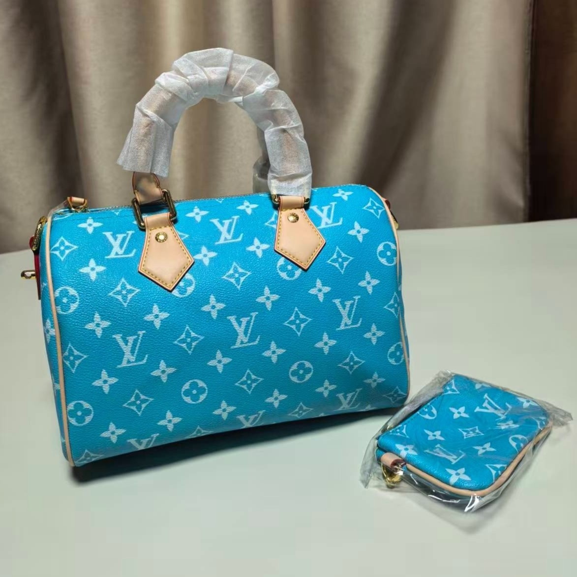 Louis Vuitton Speedy P9 Bandouliere 25 Top Handle Bag 9.8in/ 25cm Turquoise Gold Hardware For Men M11561