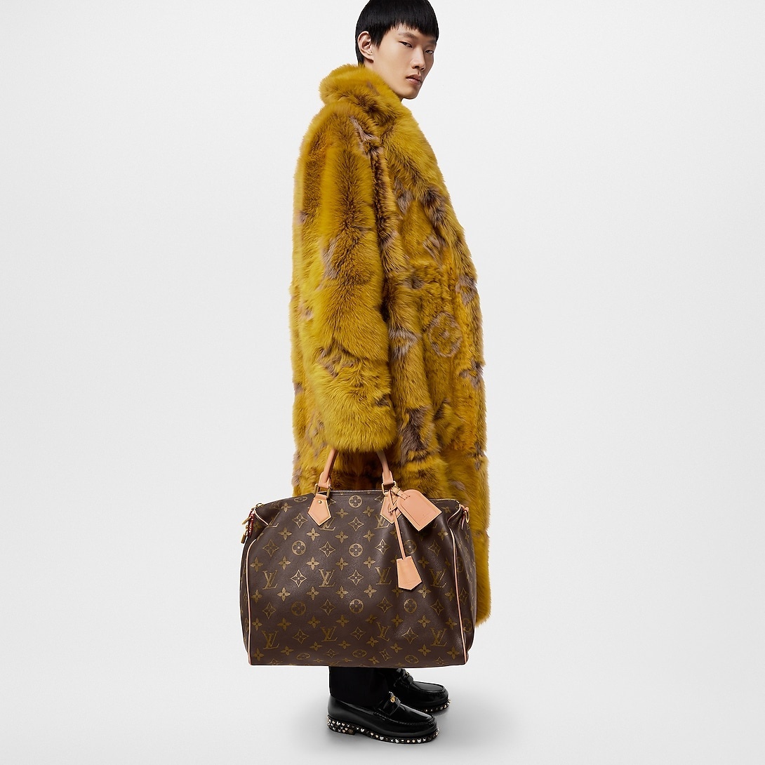 Louis Vuitton Speedy P9 Bandouliere 50 Top Handle Bag 19.7in/ 50cm Brown Monogram Gold Hardware For Men M46962