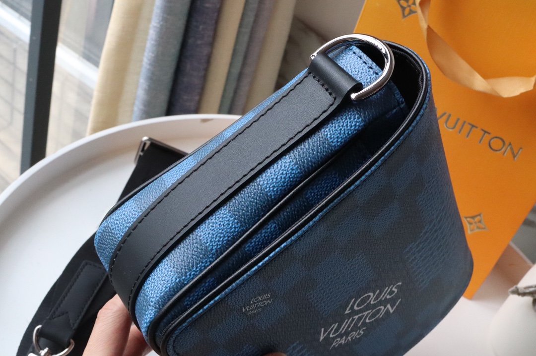 Louis Vuitton Studio Messenger Damier Graphite Blue For Men, Men's Bags, Shoulder And Crossbody Bags 9.3in/25.3cm LV N50026