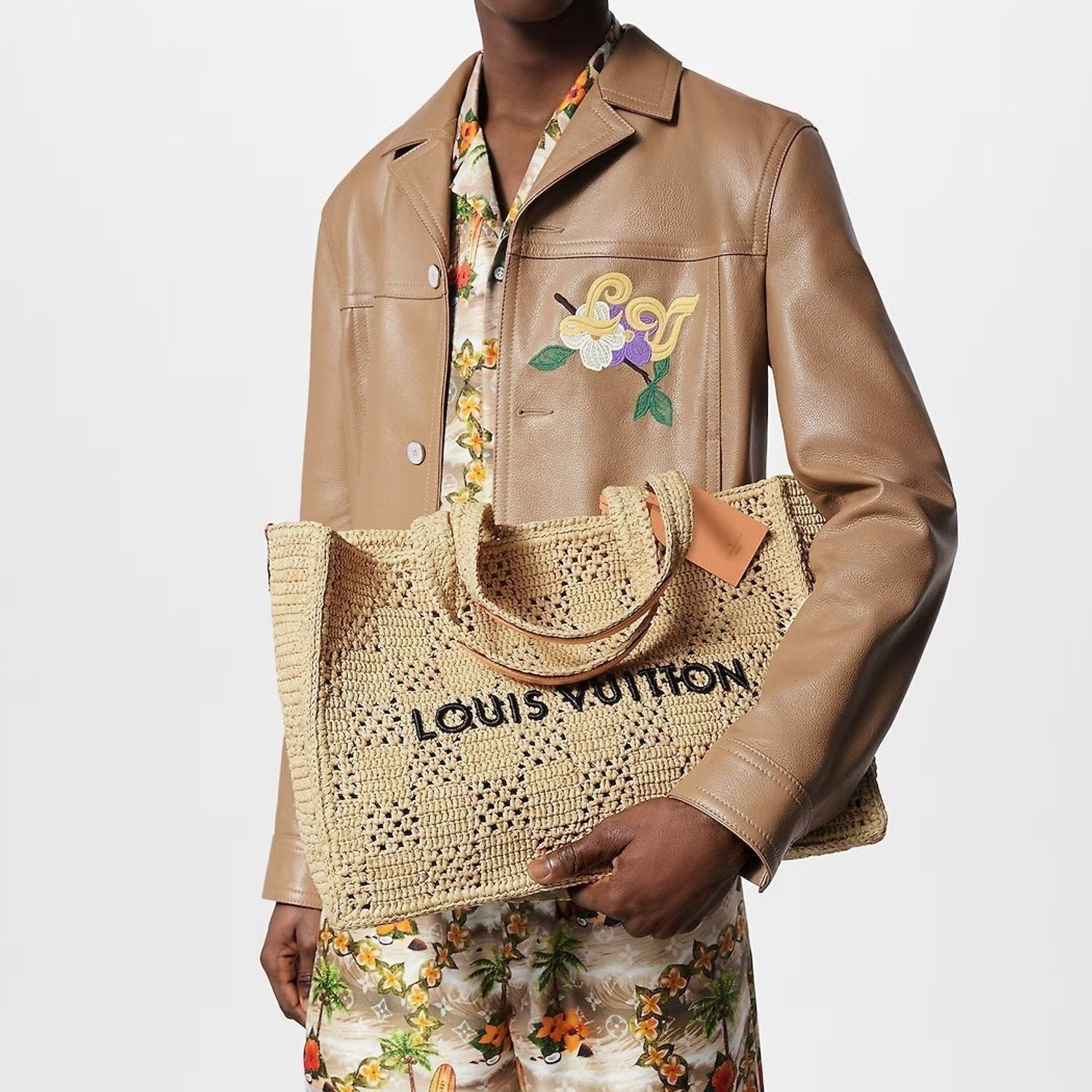 Louis Vuitton Summer Shopper MM Tote Bag 17.3in/ 44cm Natural Beige Raffia Gold Hardware M25008