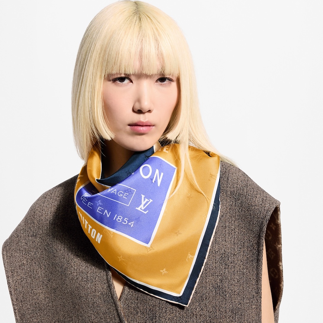 Louis Vuitton Tag And Go Square 90 Scarf Blue For Women M97962