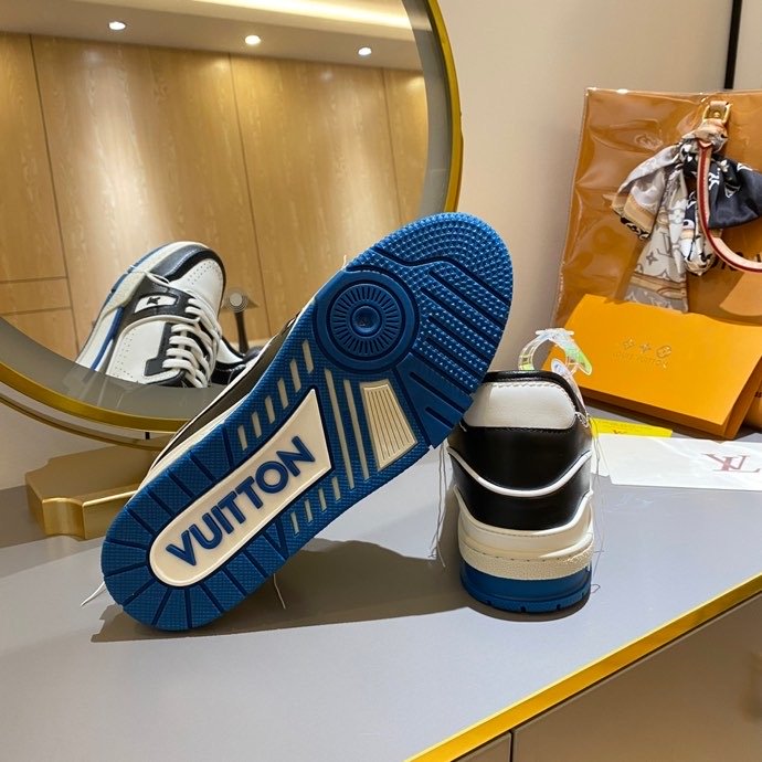 Louis Vuitton Trainer Sneaker Black/White Virgil Abloh For Men LV