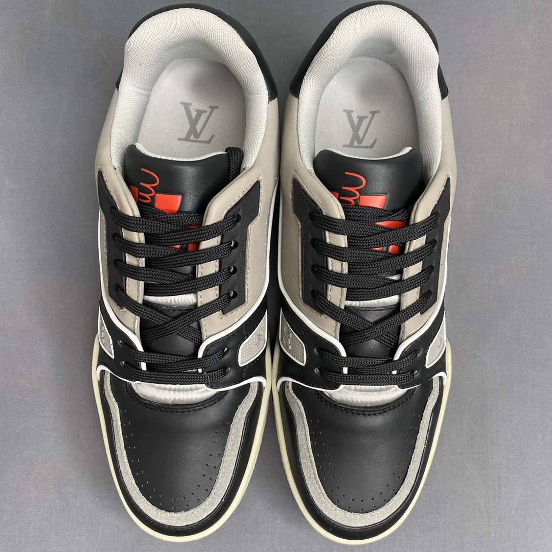 Louis Vuitton Trainer Sneaker Mix Of Materials Black For Men LV