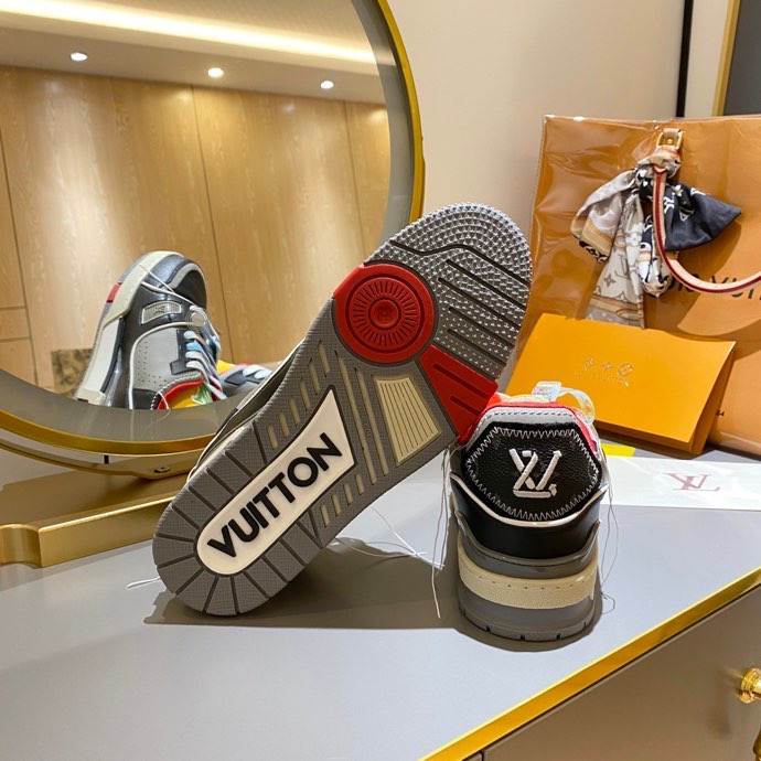 Louis Vuitton Trainer Sneaker Rubber Grain Multiple Color Virgil Abloh For Men LV